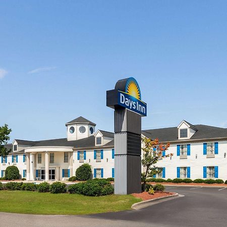 Days Inn By Wyndham Shallotte Buitenkant foto