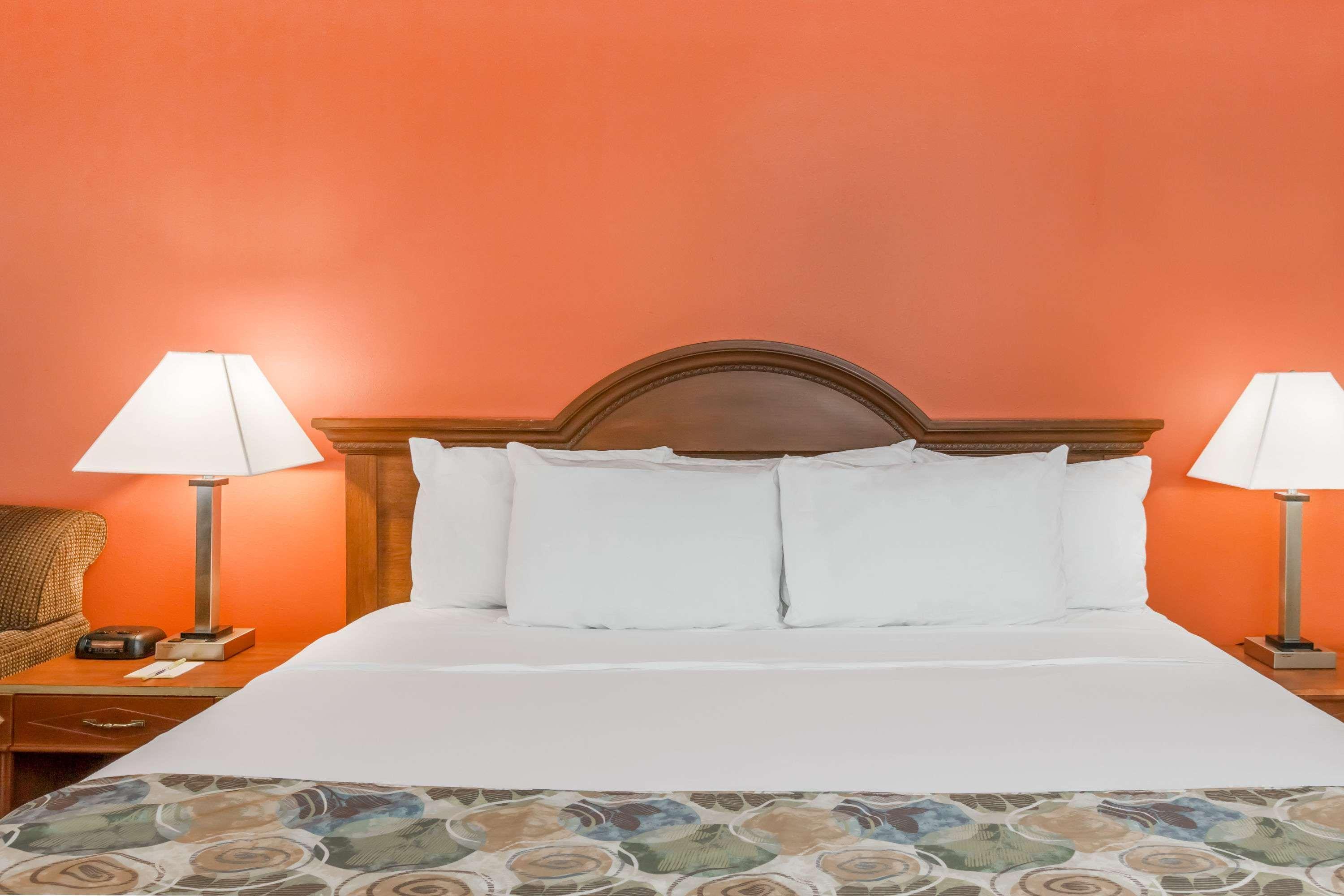 Days Inn By Wyndham Shallotte Buitenkant foto