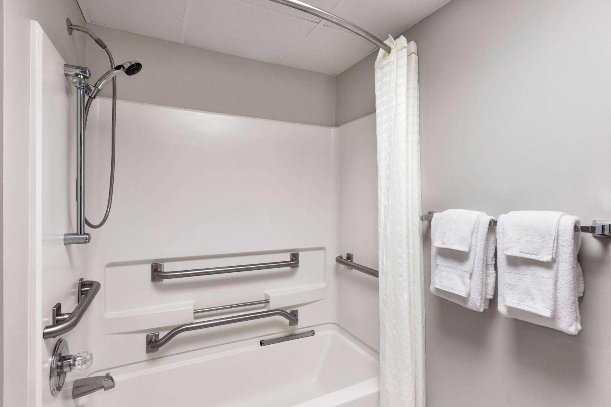Days Inn By Wyndham Shallotte Buitenkant foto