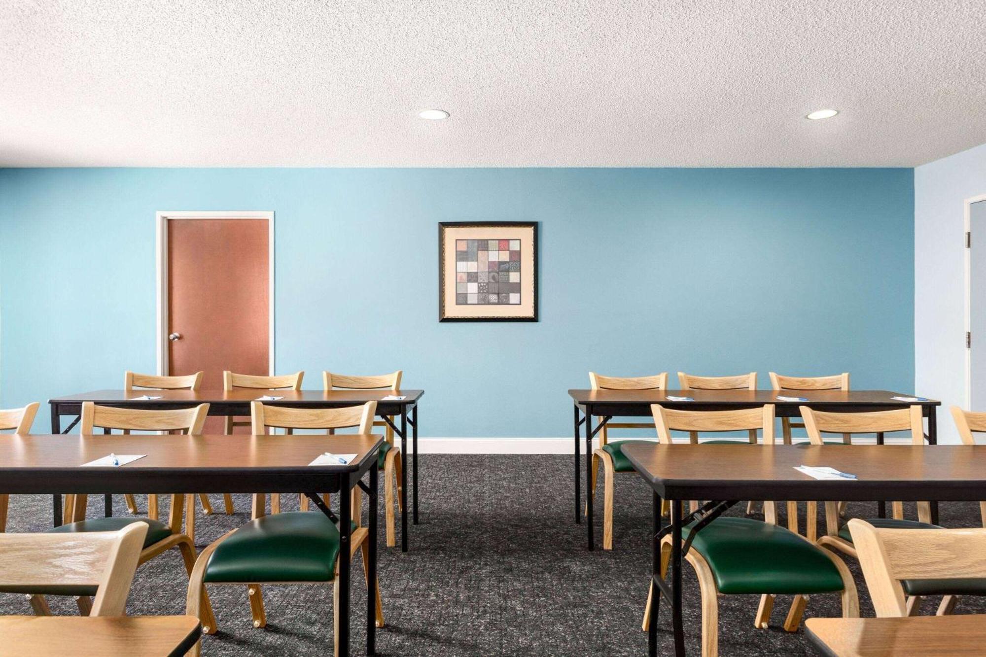 Days Inn By Wyndham Shallotte Buitenkant foto