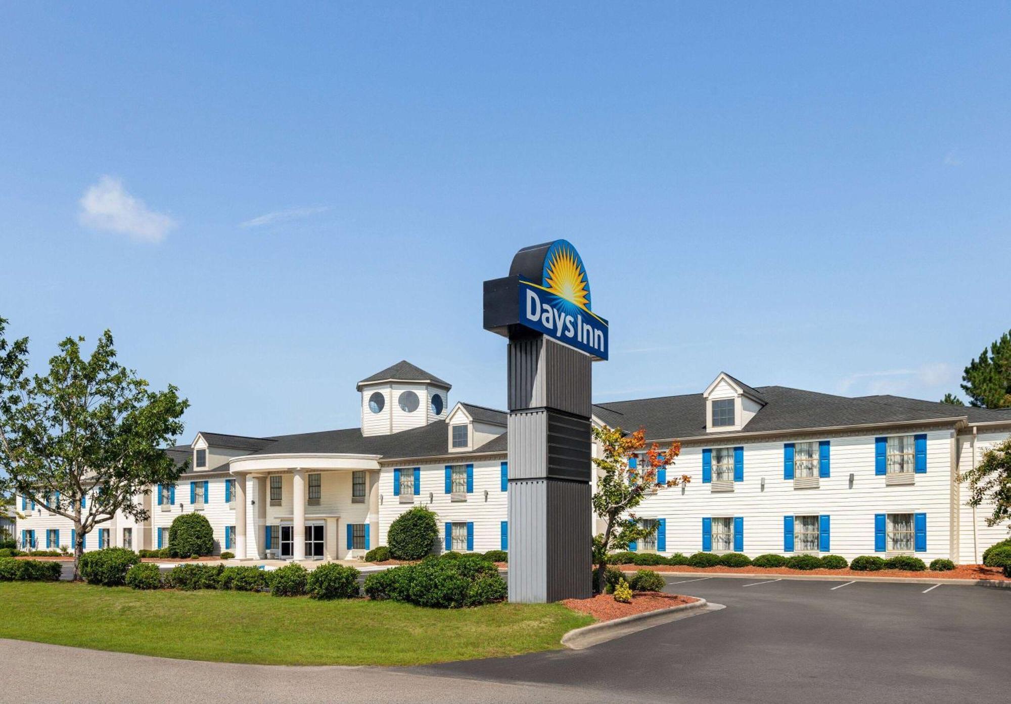 Days Inn By Wyndham Shallotte Buitenkant foto